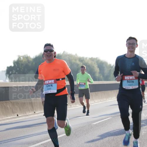 03.10.2025 - Köhlbrandbrückenlauf Jannik Wohlers http://msf.ph/oto/9056363 03.10.2025 09:13:10 Position 3 3266, 1027 meine-sportfotos.de