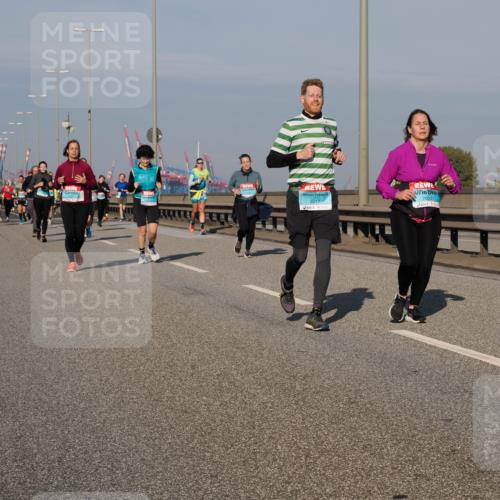 03.10.2025 - Köhlbrandbrückenlauf Fabian Wolf http://msf.ph/oto/9056385 03.10.2025 10:03:28 Position 3 3617, 2033 meine-sportfotos.de