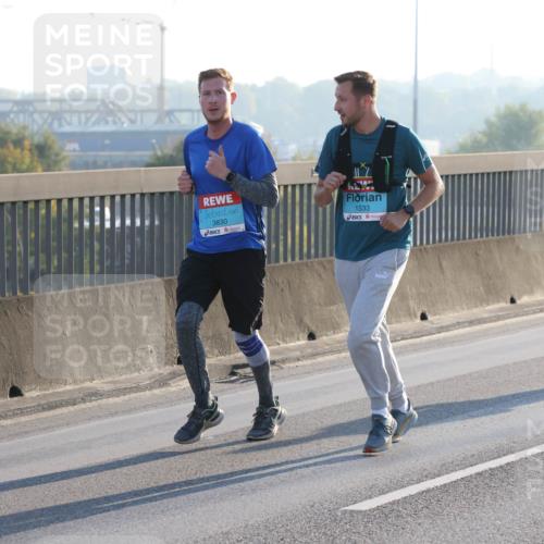 03.10.2025 - Köhlbrandbrückenlauf Lena Gebhardt http://msf.ph/oto/9056415 03.10.2025 09:17:28 Position 1 3830, 1533 meine-sportfotos.de