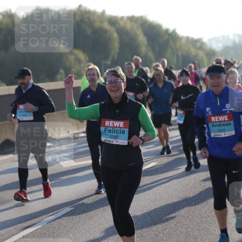 03.10.2025 - Köhlbrandbrückenlauf Jannik Wohlers http://msf.ph/oto/9056442 03.10.2025 09:20:57 Position 3 3582, 3509 meine-sportfotos.de