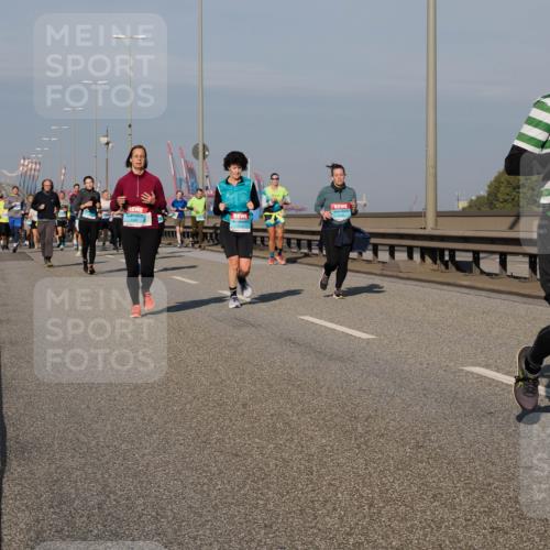 03.10.2025 - Köhlbrandbrückenlauf Fabian Wolf http://msf.ph/oto/9056449 03.10.2025 10:03:29 Position 3 1597, 3617 meine-sportfotos.de