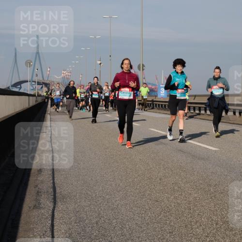 03.10.2025 - Köhlbrandbrückenlauf Fabian Wolf http://msf.ph/oto/9056483 03.10.2025 10:03:30 Position 3 1597, 2119 meine-sportfotos.de