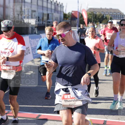 03.10.2025 - Köhlbrandbrückenlauf Jannik Wohlers http://msf.ph/oto/9056526 03.10.2025 13:10:58 Ziel 4352, 4370, 4401, 4412, 4506, 4547, 4689, 4862, 4933, 4998, 5103, 5791, 5965, 6274, 6330, 6449, 6450, 6665, 6797 meine-sportfotos.de