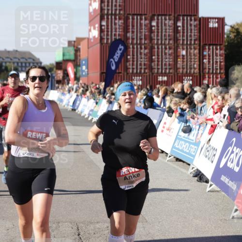 03.10.2025 - Köhlbrandbrückenlauf Jannik Wohlers http://msf.ph/oto/9056534 03.10.2025 13:10:59 Ziel 4352, 4370, 4401, 4506, 4547, 4689, 4862, 4933, 4998, 5103, 5791, 5965, 6274, 6330, 6449, 6450, 6665, 6797 meine-sportfotos.de