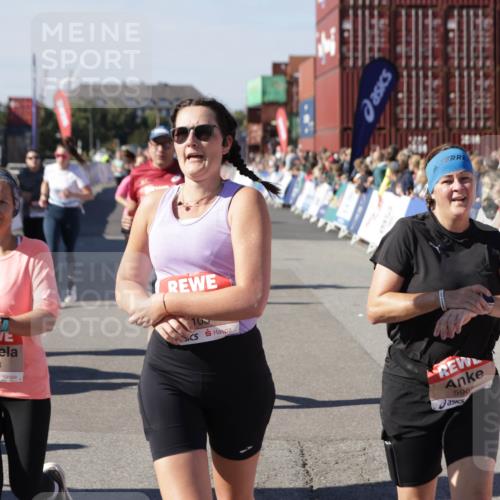 03.10.2025 - Köhlbrandbrückenlauf Jannik Wohlers http://msf.ph/oto/9056550 03.10.2025 13:10:59 Ziel 4352, 4370, 4401, 4506, 4547, 4689, 4862, 4933, 4998, 5103, 5791, 5965, 6274, 6330, 6449, 6450, 6665, 6797 meine-sportfotos.de