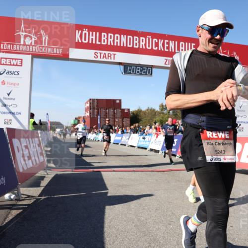03.10.2025 - Köhlbrandbrückenlauf Lena Gebhardt http://msf.ph/oto/9056552 03.10.2025 13:08:20 Ziel 4307, 4409, 4768, 5243, 5804, 5994, 6021, 6369, 6569, 6824 meine-sportfotos.de