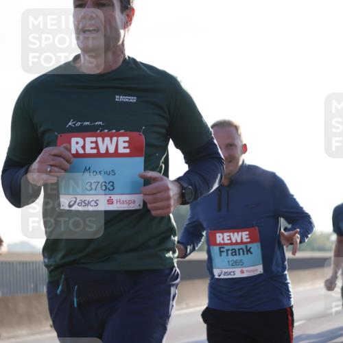 03.10.2025 - Köhlbrandbrückenlauf Jannik Wohlers http://msf.ph/oto/9056561 03.10.2025 09:13:15 Position 3 32498, 35, 3763, 2024, 1265 meine-sportfotos.de