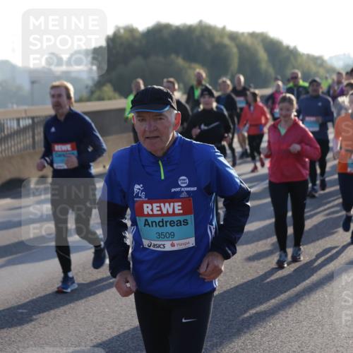 03.10.2025 - Köhlbrandbrückenlauf Jannik Wohlers http://msf.ph/oto/9056567 03.10.2025 09:20:59 Position 3 2000, 3509 meine-sportfotos.de