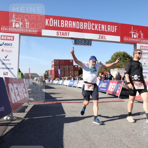 03.10.2025 - Köhlbrandbrückenlauf Lena Gebhardt http://msf.ph/oto/9056635 03.10.2025 13:08:23 Ziel 4307, 4768, 5243, 5804, 5994, 6021, 6369, 6569 meine-sportfotos.de