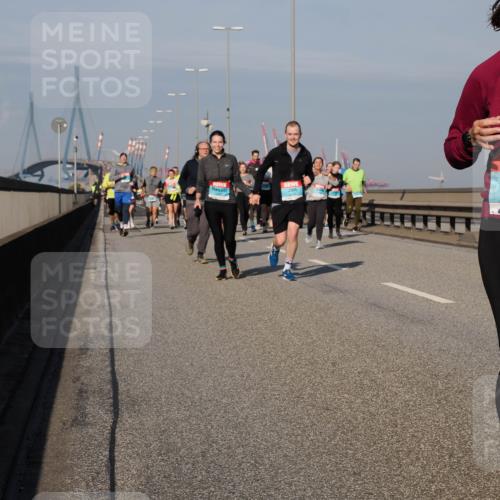 03.10.2025 - Köhlbrandbrückenlauf Fabian Wolf http://msf.ph/oto/9056645 03.10.2025 10:03:34 Position 3 1597 meine-sportfotos.de