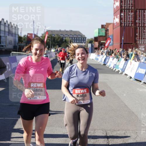 03.10.2025 - Köhlbrandbrückenlauf Jannik Wohlers http://msf.ph/oto/9056690 03.10.2025 13:11:03 Ziel 4352, 4370, 4401, 4506, 4547, 4689, 4862, 4933, 4998, 5103, 5965, 6272, 6274, 6330, 6449, 6450, 6665, 6797 meine-sportfotos.de