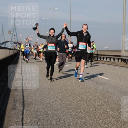 03.10.2025 - Köhlbrandbrückenlauf Fabian Wolf http://msf.ph/oto/9056720 03.10.2025 10:03:36 Position 3 2016 meine-sportfotos.de