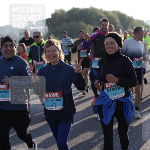 03.10.2025 - Köhlbrandbrückenlauf Jannik Wohlers http://msf.ph/oto/9056793 03.10.2025 09:21:03 Position 3 2140, 2078, 1147, 2512, 64 meine-sportfotos.de