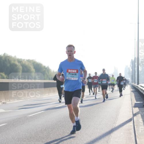 03.10.2025 - Köhlbrandbrückenlauf Jannik Wohlers http://msf.ph/oto/9056936 03.10.2025 09:13:23 Position 3 1030 meine-sportfotos.de
