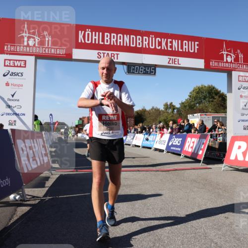 03.10.2025 - Köhlbrandbrückenlauf Lena Gebhardt http://msf.ph/oto/9056948 03.10.2025 13:08:46 Ziel 4213, 4340, 6034, 6232, 6233, 6424, 6805 meine-sportfotos.de