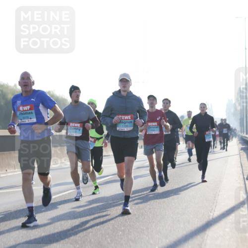 03.10.2025 - Köhlbrandbrückenlauf Jannik Wohlers http://msf.ph/oto/9056989 03.10.2025 09:13:27 Position 3 3079, 1150 meine-sportfotos.de