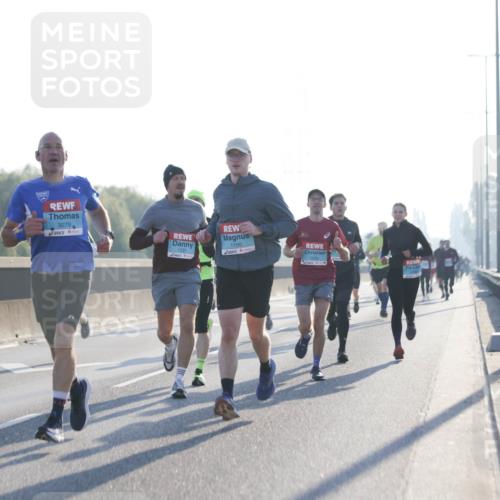 03.10.2025 - Köhlbrandbrückenlauf Jannik Wohlers http://msf.ph/oto/9057018 03.10.2025 09:13:27 Position 3 3079, 1150 meine-sportfotos.de