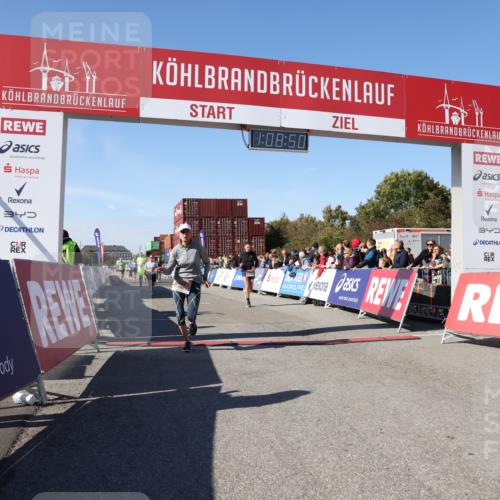03.10.2025 - Köhlbrandbrückenlauf Lena Gebhardt http://msf.ph/oto/9057056 03.10.2025 13:08:50 Ziel 4138, 4213, 4340, 4544, 5705, 6034, 6232, 6233 meine-sportfotos.de