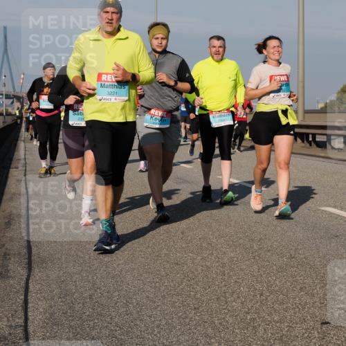 03.10.2025 - Köhlbrandbrückenlauf Fabian Wolf http://msf.ph/oto/9057145 03.10.2025 10:03:47 Position 3 231, 3221, 2313, 2362 meine-sportfotos.de