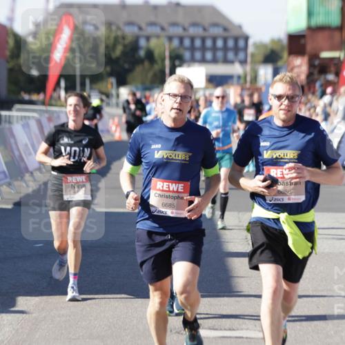 03.10.2025 - Köhlbrandbrückenlauf Jannik Wohlers http://msf.ph/oto/9057163 03.10.2025 13:11:18 Ziel 4135, 4293, 4521, 4597, 5218, 5258, 5522, 5754, 6080, 6272, 6572, 6685, 6686, 6726, 6727, 6751 meine-sportfotos.de
