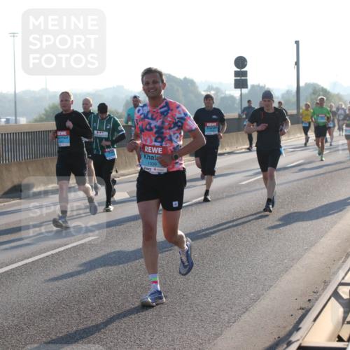 03.10.2025 - Köhlbrandbrückenlauf Lena Gebhardt http://msf.ph/oto/9057177 03.10.2025 09:17:53 Position 1 1039 meine-sportfotos.de