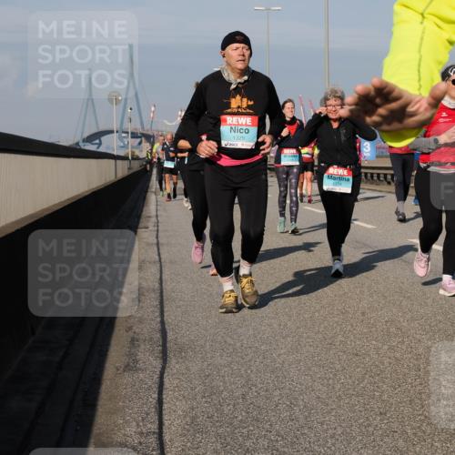 03.10.2025 - Köhlbrandbrückenlauf Fabian Wolf http://msf.ph/oto/9057236 03.10.2025 10:03:51 Position 3 1329, 1934 meine-sportfotos.de