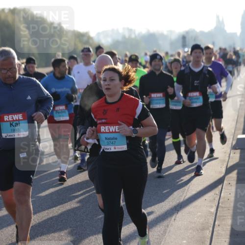 03.10.2025 - Köhlbrandbrückenlauf Jannik Wohlers http://msf.ph/oto/9057244 03.10.2025 09:21:12 Position 3 1993, 3747 meine-sportfotos.de
