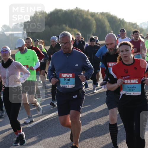 03.10.2025 - Köhlbrandbrückenlauf Jannik Wohlers http://msf.ph/oto/9057270 03.10.2025 09:21:13 Position 3 1993, 3747 meine-sportfotos.de
