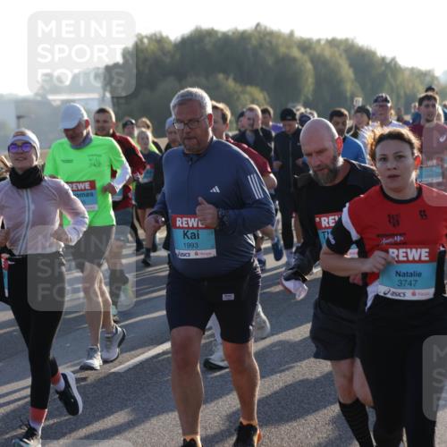 03.10.2025 - Köhlbrandbrückenlauf Jannik Wohlers http://msf.ph/oto/9057287 03.10.2025 09:21:13 Position 3 1993, 3747, 1810 meine-sportfotos.de