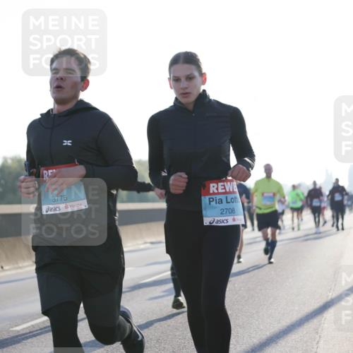 03.10.2025 - Köhlbrandbrückenlauf Jannik Wohlers http://msf.ph/oto/9057288 03.10.2025 09:13:31 Position 3 3775, 2708 meine-sportfotos.de