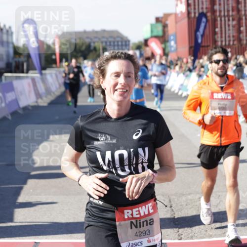 03.10.2025 - Köhlbrandbrückenlauf Jannik Wohlers http://msf.ph/oto/9057307 03.10.2025 13:11:23 Ziel 4135, 4293, 4315, 4325, 4521, 4597, 4999, 5145, 5258, 5522, 5754, 5939, 6028, 6080, 6680, 6685, 6686, 6726, 6727, 6751 meine-sportfotos.de