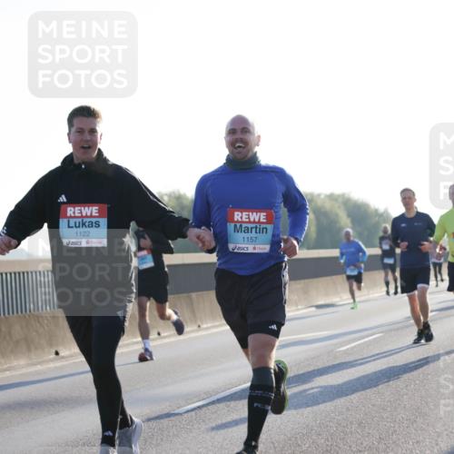 03.10.2025 - Köhlbrandbrückenlauf Jannik Wohlers http://msf.ph/oto/9057316 03.10.2025 09:13:32 Position 3 1122, 1157 meine-sportfotos.de