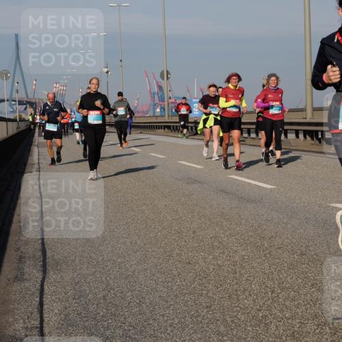 03.10.2025 - Köhlbrandbrückenlauf Fabian Wolf http://msf.ph/oto/9057355 03.10.2025 10:03:55 Position 3 2188 meine-sportfotos.de