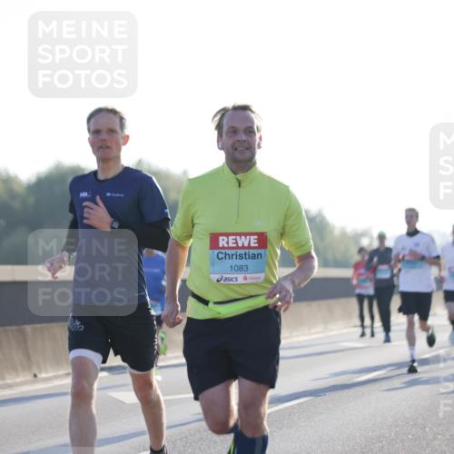03.10.2025 - Köhlbrandbrückenlauf Jannik Wohlers http://msf.ph/oto/9057394 03.10.2025 09:13:34 Position 3 1083 meine-sportfotos.de