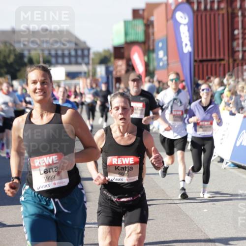 03.10.2025 - Köhlbrandbrückenlauf Jannik Wohlers http://msf.ph/oto/9057442 03.10.2025 13:11:28 Ziel 4293, 4315, 4325, 4427, 4501, 4597, 4999, 5145, 5754, 5794, 5939, 6028, 6080, 6563, 6680, 6685, 6686, 6690, 6691, 6726 meine-sportfotos.de