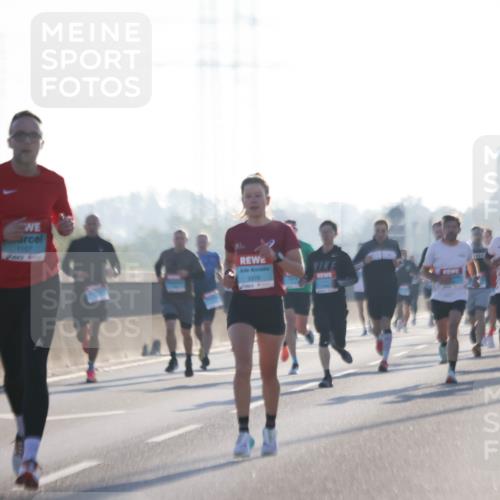 03.10.2025 - Köhlbrandbrückenlauf Jannik Wohlers http://msf.ph/oto/9057576 03.10.2025 09:13:42 Position 3 1107, 3376 meine-sportfotos.de