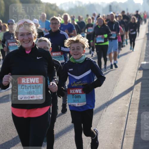 03.10.2025 - Köhlbrandbrückenlauf Jannik Wohlers http://msf.ph/oto/9057605 03.10.2025 09:21:20 Position 3 1917, 3075 meine-sportfotos.de