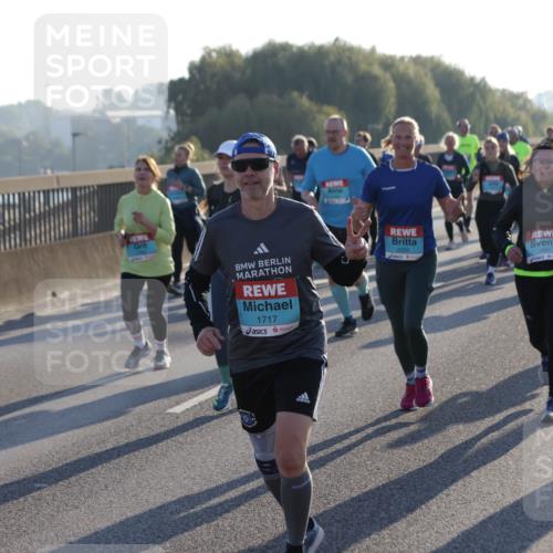 03.10.2025 - Köhlbrandbrückenlauf Jannik Wohlers http://msf.ph/oto/9057695 03.10.2025 09:21:23 Position 3 1717, 2055, 55, 1991, 3796 meine-sportfotos.de