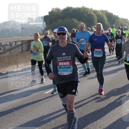 03.10.2025 - Köhlbrandbrückenlauf Jannik Wohlers http://msf.ph/oto/9057703 03.10.2025 09:21:23 Position 3 1717, 2055, 1991, 3796 meine-sportfotos.de