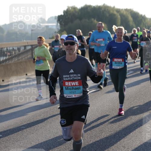 03.10.2025 - Köhlbrandbrückenlauf Jannik Wohlers http://msf.ph/oto/9057713 03.10.2025 09:21:23 Position 3 1717, 1991, 2055 meine-sportfotos.de