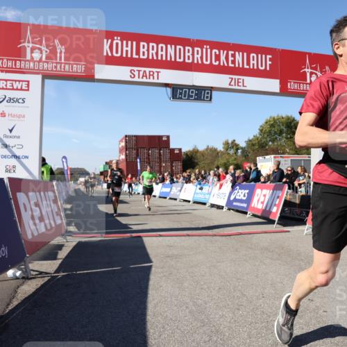 03.10.2025 - Köhlbrandbrückenlauf Lena Gebhardt http://msf.ph/oto/9057729 03.10.2025 13:09:18 Ziel 4129, 4334, 4351, 4377, 4486, 4681, 4901, 5061, 5242, 5740, 6037, 6062, 6349, 6562, 6661, 6743, 6814, 6816 meine-sportfotos.de