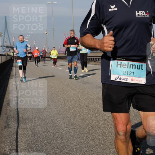 03.10.2025 - Köhlbrandbrückenlauf Fabian Wolf http://msf.ph/oto/9057735 03.10.2025 10:04:03 Position 3 2121 meine-sportfotos.de