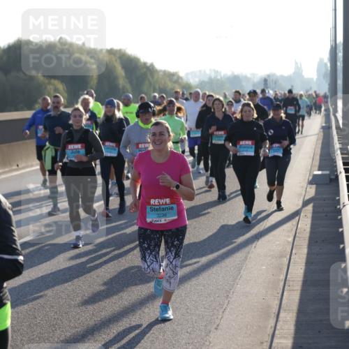 03.10.2025 - Köhlbrandbrückenlauf Jannik Wohlers http://msf.ph/oto/9057846 03.10.2025 09:21:25 Position 3 1991, 3239 meine-sportfotos.de