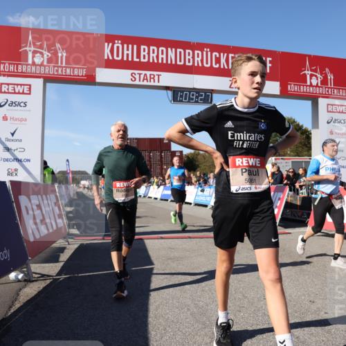 03.10.2025 - Köhlbrandbrückenlauf Lena Gebhardt http://msf.ph/oto/9057890 03.10.2025 13:09:27 Ziel 4129, 4134, 4212, 4298, 4681, 5061, 5352, 6062, 6349, 6481, 6661, 6667, 6743 meine-sportfotos.de