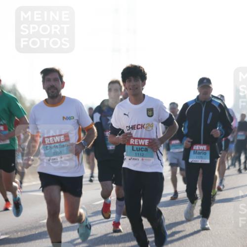 03.10.2025 - Köhlbrandbrückenlauf Jannik Wohlers http://msf.ph/oto/9057895 03.10.2025 09:13:50 Position 3 3338, 24, 1112, 1175 meine-sportfotos.de