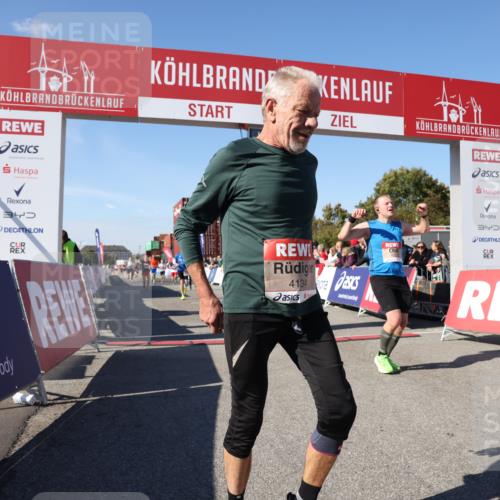 03.10.2025 - Köhlbrandbrückenlauf Lena Gebhardt http://msf.ph/oto/9057948 03.10.2025 13:09:28 Ziel 4129, 4134, 4212, 4298, 4681, 5061, 5352, 5813, 6062, 6349, 6481, 6661, 6667, 6743 meine-sportfotos.de