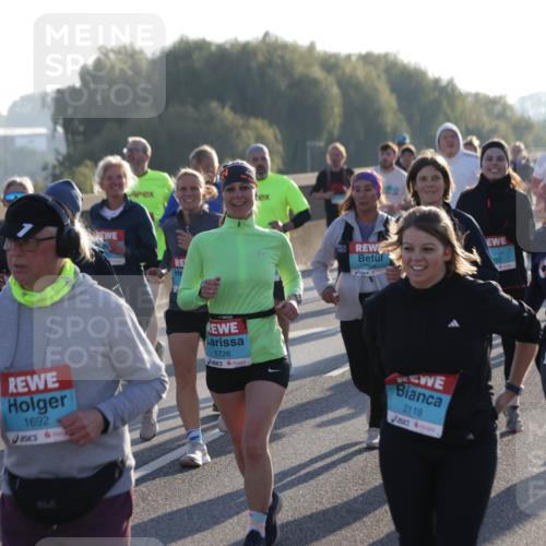 03.10.2025 - Köhlbrandbrückenlauf Jannik Wohlers http://msf.ph/oto/9057949 03.10.2025 09:21:28 Position 3 1692, 1726, 1914, 92, 2118, 3737 meine-sportfotos.de