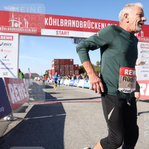 03.10.2025 - Köhlbrandbrückenlauf Lena Gebhardt http://msf.ph/oto/9057958 03.10.2025 13:09:29 Ziel 4129, 4134, 4212, 4298, 4358, 4365, 4681, 5061, 5352, 5803, 5813, 6062, 6349, 6438, 6481, 6661, 6667, 6743 meine-sportfotos.de
