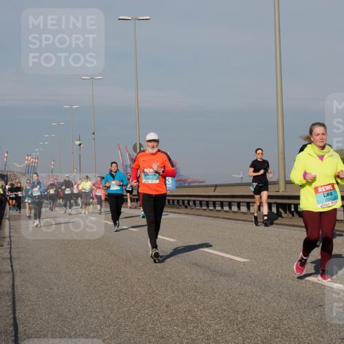03.10.2025 - Köhlbrandbrückenlauf Fabian Wolf http://msf.ph/oto/9058015 03.10.2025 10:04:13 Position 3 3577, 3, 2235 meine-sportfotos.de