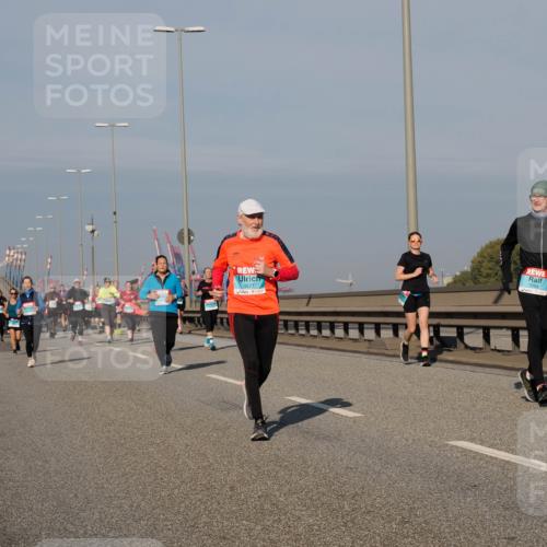 03.10.2025 - Köhlbrandbrückenlauf Fabian Wolf http://msf.ph/oto/9058062 03.10.2025 10:04:14 Position 3 3577, 2235 meine-sportfotos.de